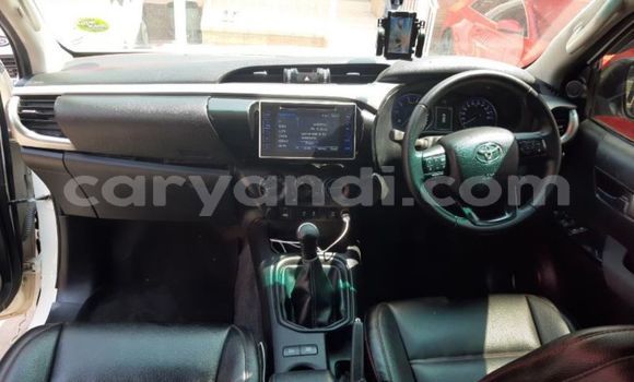 Tenga Tsaru Toyota Hilux Chena Mota in Lusaka in Zambia Tenga Tsaru Toyota Hilux Chena Mota in Lusaka in Zambia