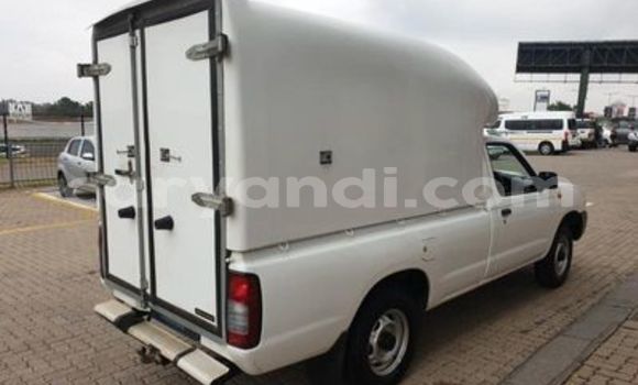 Acheter Occasion Voiture Nissan Hardbody Blanc à Zambèze, Nord-Ouest Acheter Occasion Voiture Nissan Hardbody Blanc à Zambèze, Nord-Ouest