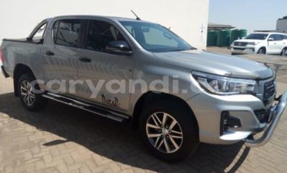Nunua Ilio tumika Toyota Hilux Fedha Gari ndani ya Ndola nchini Zambia