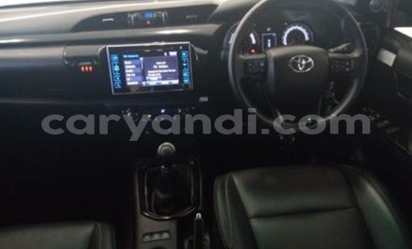 Tenga Tsaru Toyota Hilux Sirivha Mota in Ndola in Zambia Tenga Tsaru Toyota Hilux Sirivha Mota in Ndola in Zambia