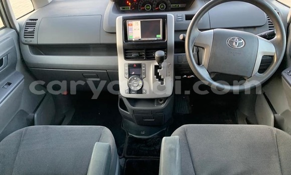 Tenga Tsaru Toyota Noah Sirivha Mota in Lusaka in Zambia Tenga Tsaru Toyota Noah Sirivha Mota in Lusaka in Zambia