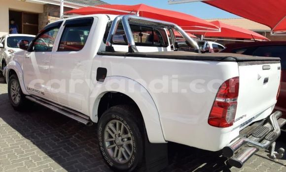Buy Used Toyota Hilux White Car in Livingstone in Zambia Buy Used Toyota Hilux White Car in Livingstone in Zambia