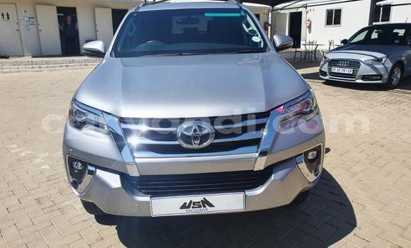 Buy Used Toyota Fortuner Silver Car in Lusaka in Zambia Buy Used Toyota Fortuner Silver Car in Lusaka in Zambia