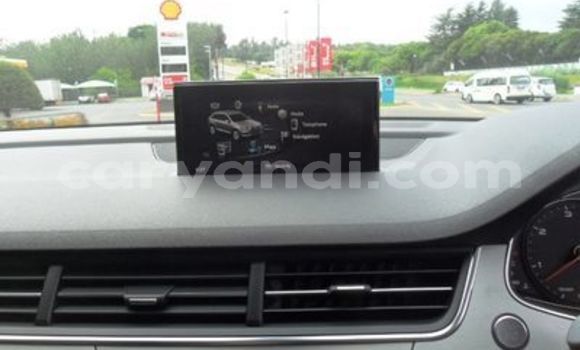 Buy Used Audi Q7 White Car in Lusaka in Zambia Buy Used Audi Q7 White Car in Lusaka in Zambia