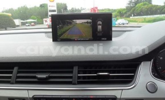 Buy Used Audi Q7 White Car in Lusaka in Zambia Buy Used Audi Q7 White Car in Lusaka in Zambia