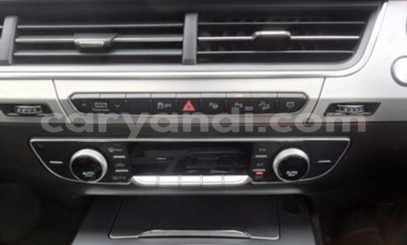 Buy Used Audi Q7 White Car in Lusaka in Zambia Buy Used Audi Q7 White Car in Lusaka in Zambia
