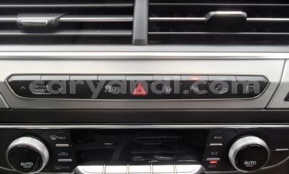 Buy Used Audi Q7 White Car in Lusaka in Zambia Buy Used Audi Q7 White Car in Lusaka in Zambia