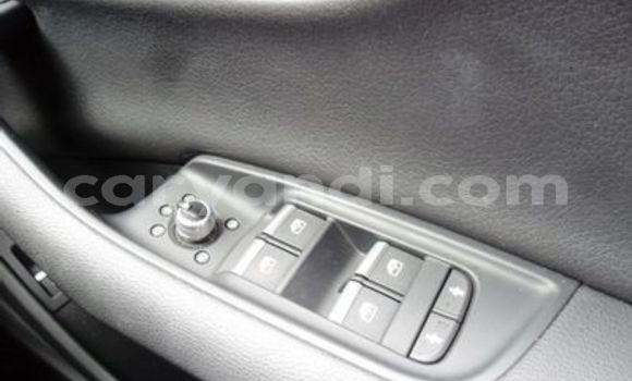Buy Used Audi Q7 White Car in Lusaka in Zambia Buy Used Audi Q7 White Car in Lusaka in Zambia