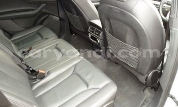 Buy Used Audi Q7 White Car in Lusaka in Zambia Buy Used Audi Q7 White Car in Lusaka in Zambia