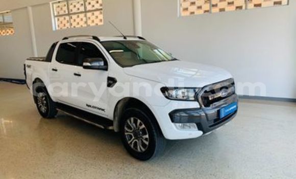 Nunua Ilio tumika Ford Ranger Nyeupe Gari ndani ya Mufulira nchini Zambia Nunua Ilio tumika Ford Ranger Nyeupe Gari ndani ya Mufulira nchini Zambia