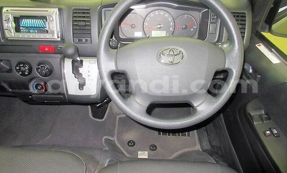 Tenga Tsaru Toyota Hiace Sirivha Mota in Lusaka in Zambia Tenga Tsaru Toyota Hiace Sirivha Mota in Lusaka in Zambia