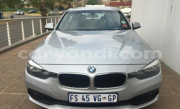 Acheter Occasion Voiture BMW 3–Series Gris à Lusaka, Zambie Acheter Occasion Voiture BMW 3–Series Gris à Lusaka, Zambie