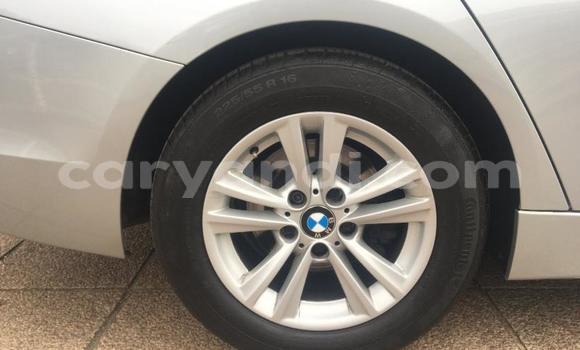 Acheter Occasion Voiture BMW 3–Series Gris à Lusaka, Zambie Acheter Occasion Voiture BMW 3–Series Gris à Lusaka, Zambie