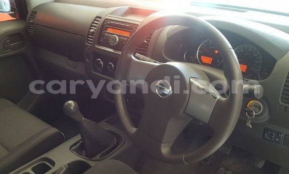 Acheter Occasion Voiture Nissan Navara Blanc à Livingstone, Zambie Acheter Occasion Voiture Nissan Navara Blanc à Livingstone, Zambie