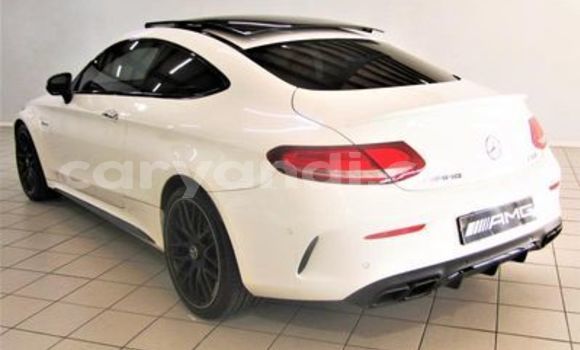 Tenga Tsaru Mercedes‒Benz C–Class Chena Mota in Chingola in Zambia Tenga Tsaru Mercedes‒Benz C–Class Chena Mota in Chingola in Zambia