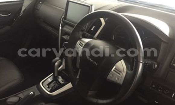 Buy Used Isuzu MU-X Silver Car in Mazabuka in Southern Buy Used Isuzu MU-X Silver Car in Mazabuka in Southern