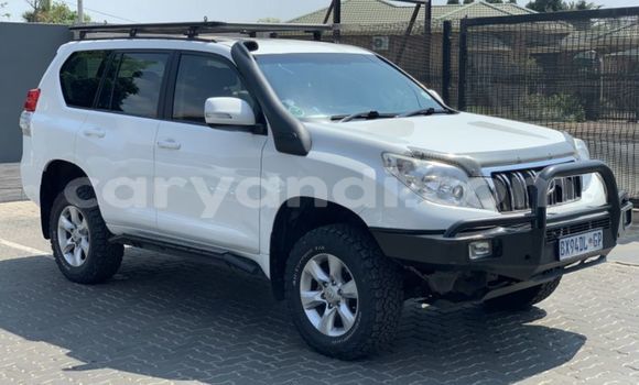 Acheter Occasion Voiture Toyota Prado Blanc à Mazabuka, Du sud Acheter Occasion Voiture Toyota Prado Blanc à Mazabuka, Du sud