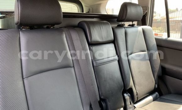 Buy Used Toyota Prado White Car in Mazabuka in Southern Buy Used Toyota Prado White Car in Mazabuka in Southern