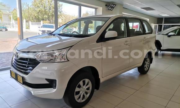 Buy Used Toyota Avanza White Car in Lusaka in Zambia Buy Used Toyota Avanza White Car in Lusaka in Zambia