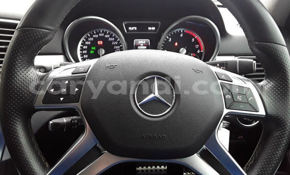 Acheter Occasion Voiture Mercedes‒Benz M–Class Gris à Livingstone, Zambie Acheter Occasion Voiture Mercedes‒Benz M–Class Gris à Livingstone, Zambie