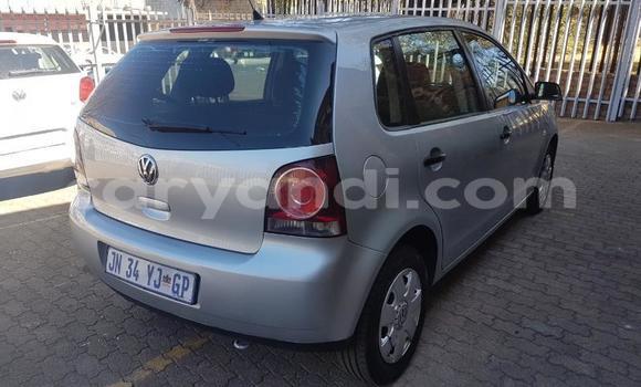 Acheter Occasion Voiture Volkswagen Polo Gris à Lusaka, Zambie Acheter Occasion Voiture Volkswagen Polo Gris à Lusaka, Zambie