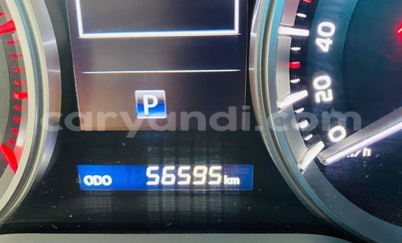 Buy Used Toyota Land Cruiser White Car in Chingola in Zambia Buy Used Toyota Land Cruiser White Car in Chingola in Zambia