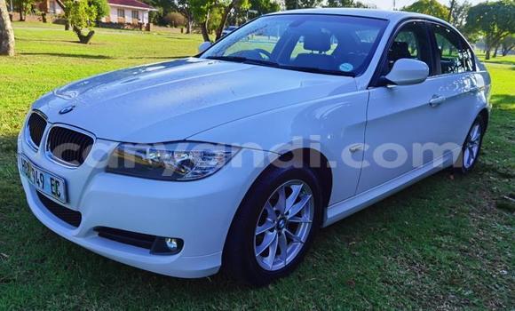 Acheter Occasion Voiture BMW 3–Series Blanc à Chilanga, Lusaka Acheter Occasion Voiture BMW 3–Series Blanc à Chilanga, Lusaka