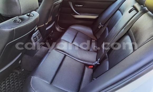 Acheter Occasion Voiture BMW 3–Series Blanc à Chilanga, Lusaka Acheter Occasion Voiture BMW 3–Series Blanc à Chilanga, Lusaka