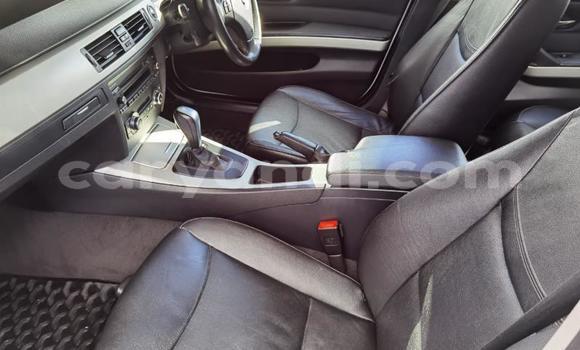 Acheter Occasion Voiture BMW 3–Series Blanc à Chilanga, Lusaka Acheter Occasion Voiture BMW 3–Series Blanc à Chilanga, Lusaka