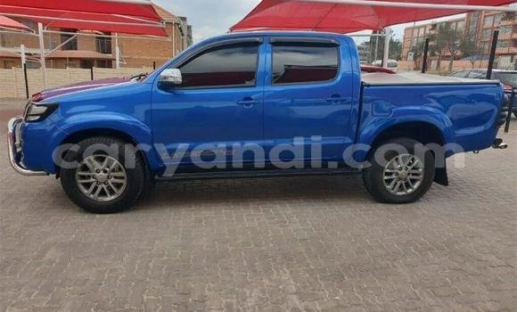 Acheter Occasion Voiture Toyota Hilux Bleu à Chingola, Zambie Acheter Occasion Voiture Toyota Hilux Bleu à Chingola, Zambie