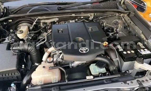 Buy Used Toyota Hilux Silver Car in Livingstone in Zambia Buy Used Toyota Hilux Silver Car in Livingstone in Zambia