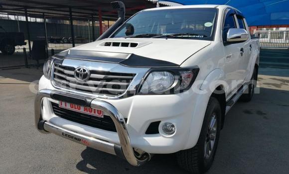 Buy Used Toyota Hilux White Car in Lusaka in Zambia Buy Used Toyota Hilux White Car in Lusaka in Zambia
