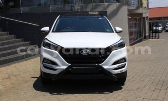 Acheter Occasion Voiture Hyundai Tucson Blanc à Mufulira, Zambie Acheter Occasion Voiture Hyundai Tucson Blanc à Mufulira, Zambie