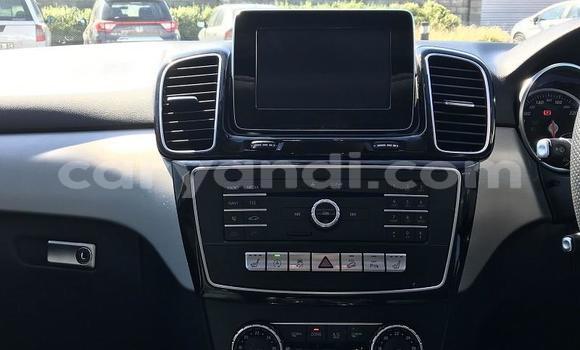 Acheter Occasion Voiture Mercedes‒Benz GLE Blanc à Kabwe, Zambie Acheter Occasion Voiture Mercedes‒Benz GLE Blanc à Kabwe, Zambie