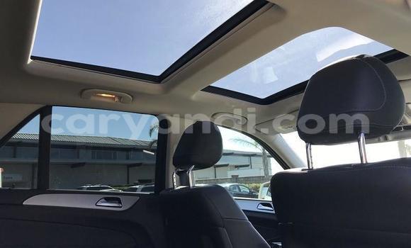 Acheter Occasion Voiture Mercedes‒Benz GLE Blanc à Kabwe, Zambie Acheter Occasion Voiture Mercedes‒Benz GLE Blanc à Kabwe, Zambie