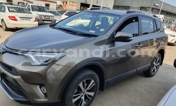 Tenga Tsaru Toyota RAV4 Zvimwe Mota in Zambezi in North-Western