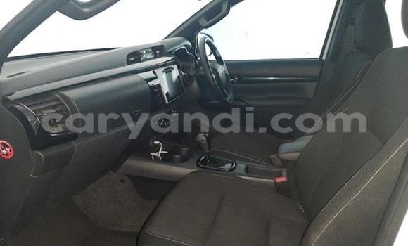 Buy Used Toyota Hilux White Car in Lusaka in Zambia Buy Used Toyota Hilux White Car in Lusaka in Zambia