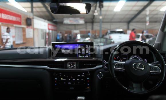 Acheter Occasion Voiture Lexus LX 570 Blanc à Zambèze, Nord-Ouest Acheter Occasion Voiture Lexus LX 570 Blanc à Zambèze, Nord-Ouest