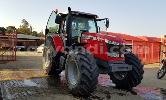 Acheter Occasion Utilitaire DAF CF Rouge à Zambèze, Nord-Ouest Acheter Occasion Utilitaire DAF CF Rouge à Zambèze, Nord-Ouest