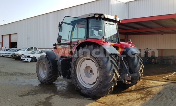 Acheter Occasion Utilitaire DAF CF Rouge à Zambèze, Nord-Ouest Acheter Occasion Utilitaire DAF CF Rouge à Zambèze, Nord-Ouest
