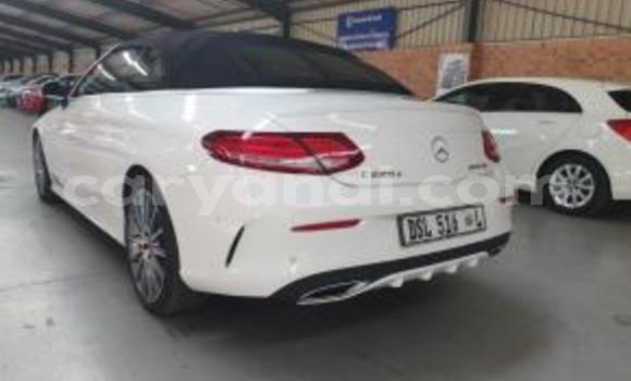 Tenga Tsaru Mercedes‒Benz C–Class Chena Mota in Lusaka in Zambia Tenga Tsaru Mercedes‒Benz C–Class Chena Mota in Lusaka in Zambia