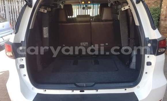 Buy Used Toyota Fortuner White Car in Kitwe in Zambia Buy Used Toyota Fortuner White Car in Kitwe in Zambia