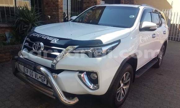 Buy Used Toyota Fortuner White Car in Kitwe in Zambia Buy Used Toyota Fortuner White Car in Kitwe in Zambia