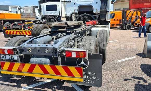 Acheter Occasion Utilitaire Mercedes–Benz Arocs Blanc à Zambèze, Nord-Ouest Acheter Occasion Utilitaire Mercedes–Benz Arocs Blanc à Zambèze, Nord-Ouest