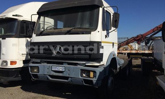 Acheter Occasion Utilitaire Mercedes–Benz Atego Blanc à Lusaka, Zambie Acheter Occasion Utilitaire Mercedes–Benz Atego Blanc à Lusaka, Zambie