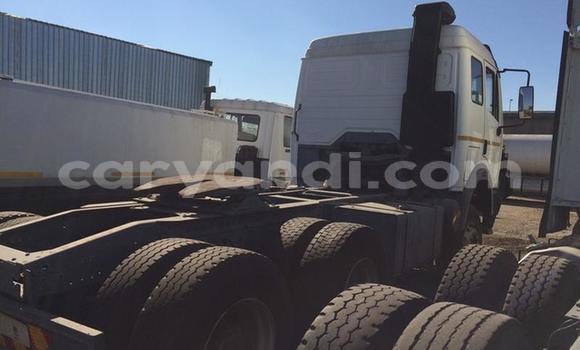 Acheter Occasion Utilitaire Mercedes–Benz Atego Blanc à Lusaka, Zambie Acheter Occasion Utilitaire Mercedes–Benz Atego Blanc à Lusaka, Zambie