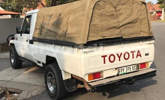 Tenga Tsaru Toyota Land Cruiser Bhurawuni Mota in Lusaka in Zambia Tenga Tsaru Toyota Land Cruiser Bhurawuni Mota in Lusaka in Zambia