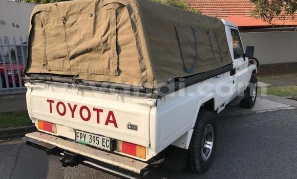 Tenga Tsaru Toyota Land Cruiser Bhurawuni Mota in Lusaka in Zambia Tenga Tsaru Toyota Land Cruiser Bhurawuni Mota in Lusaka in Zambia