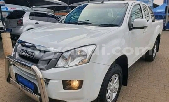 Buy Used Isuzu KB White Car in Livingstone in Zambia Buy Used Isuzu KB White Car in Livingstone in Zambia