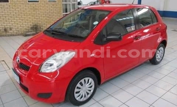 Tenga Tsaru Toyota Yaris Tsvuku Mota in Mazabuka in Southern Tenga Tsaru Toyota Yaris Tsvuku Mota in Mazabuka in Southern